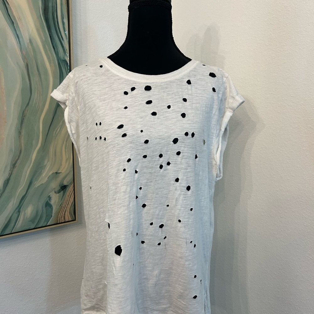 Easel White Distressed Short Sleeve Tee